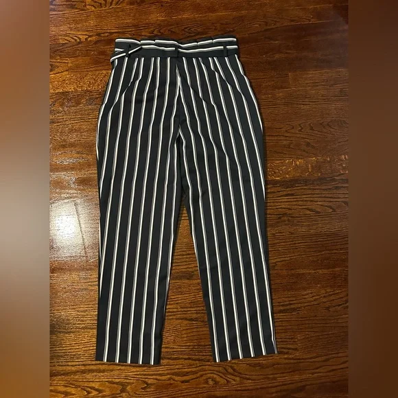 H&M Black and White Striped Paperbag Tie Waist Pants - Picture 3 of 3